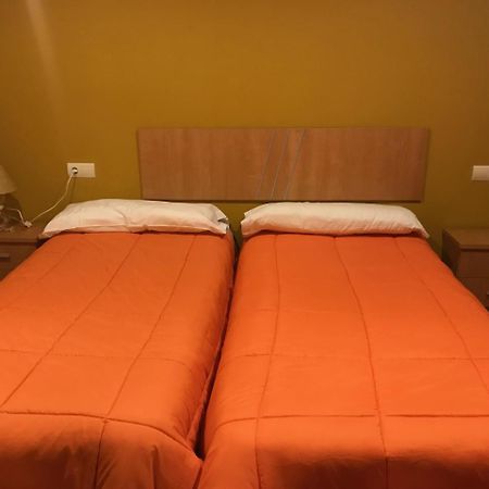 Apartamentos Duquesa Sierra Nevada ピノス・ヘニル エクステリア 写真