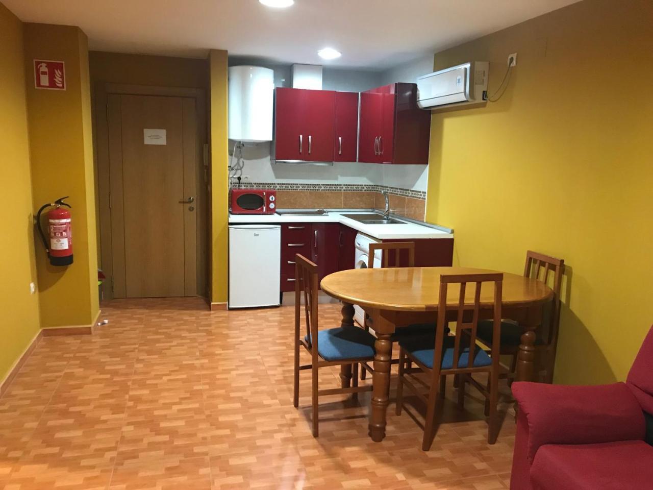 Apartamentos Duquesa Sierra Nevada ピノス・ヘニル エクステリア 写真