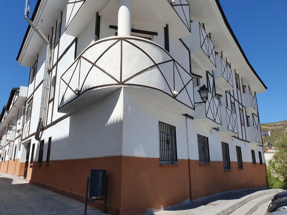 Apartamentos Duquesa Sierra Nevada ピノス・ヘニル エクステリア 写真